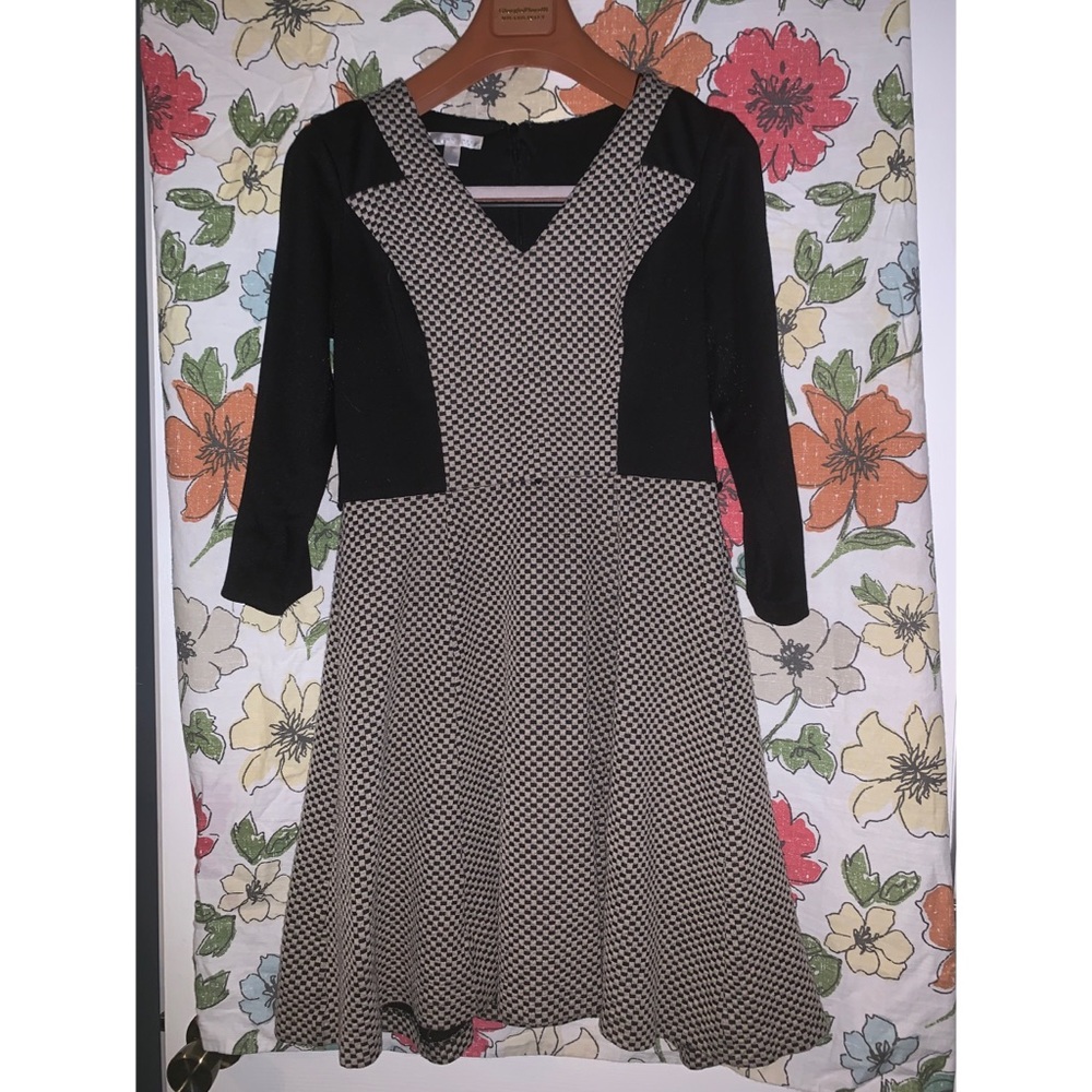Tan & black checkered print dress